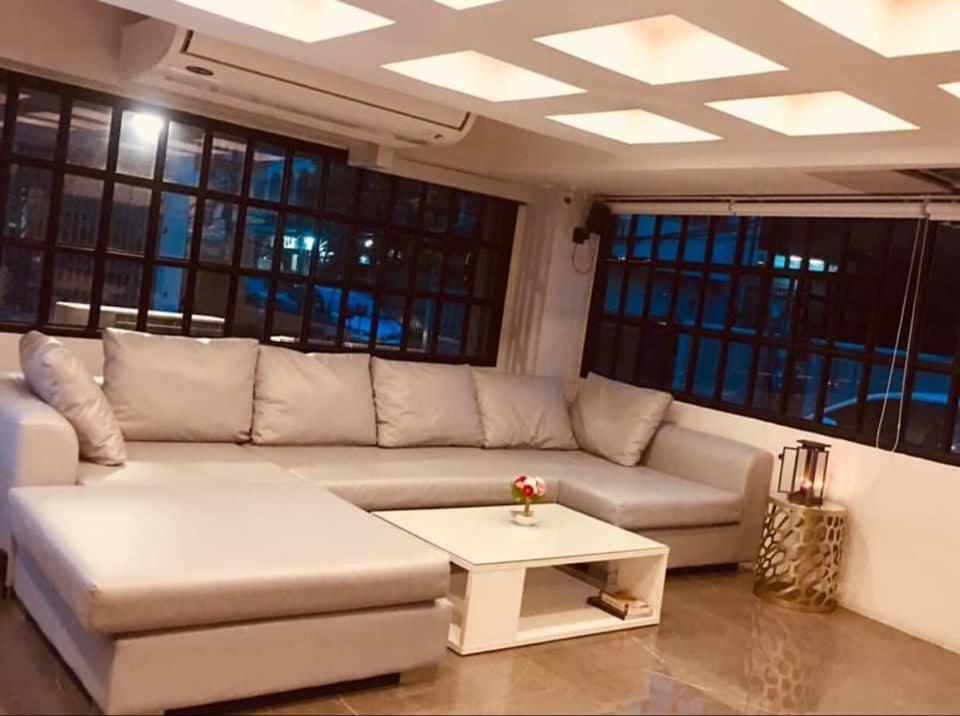 43 Home Bangkok Ngoại thất bức ảnh